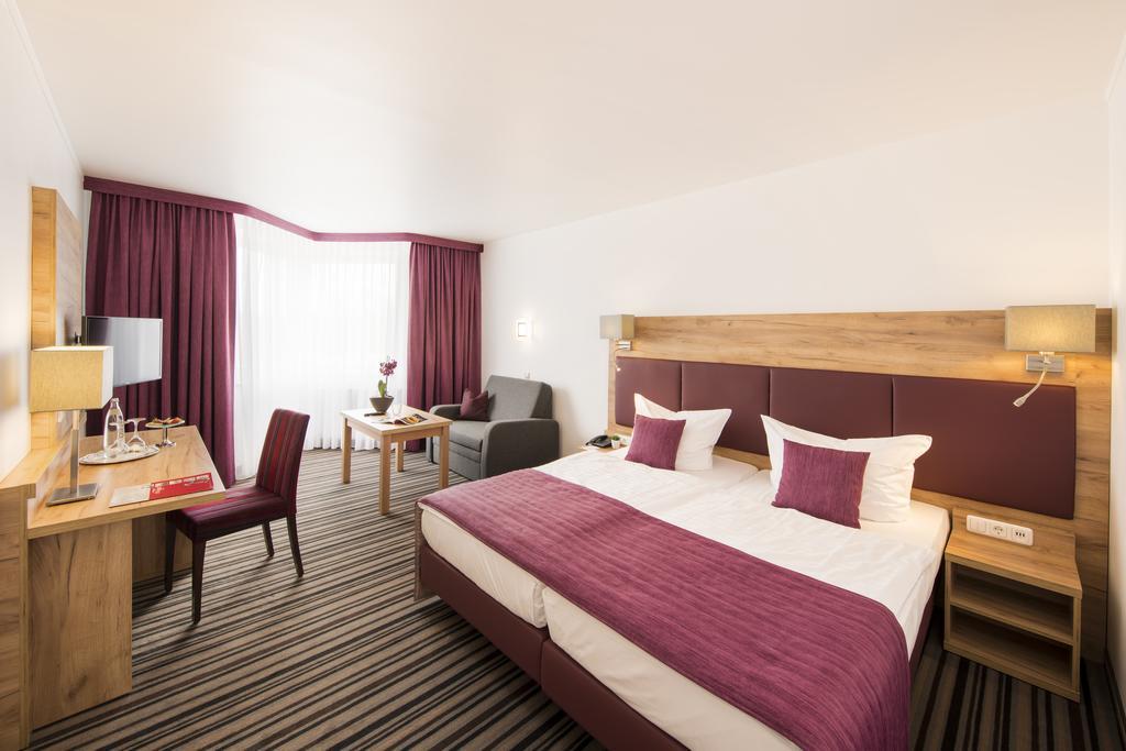 Hotel Touric Korbach Quarto foto